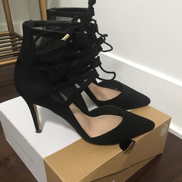 Black high heel shoes - Picture 3 of 11